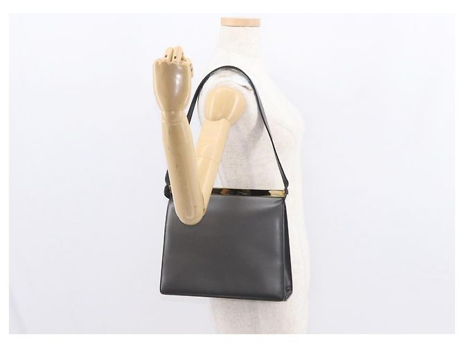 Gucci Borsa a Spalla in Pelle Nera e Oro Auth BA8638 Nero D'oro - vista 24