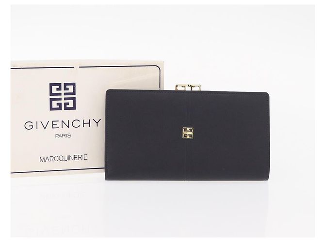 GIVENCHY Long Wallet Leather Black Auth 153774V - view 18