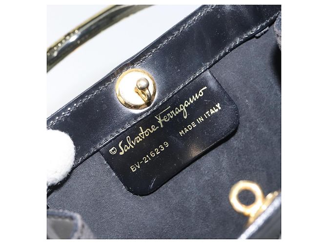 Borsa a Mano Salvatore Ferragamo Smalto Nero Oro Auth 143675 D'oro - vista 14