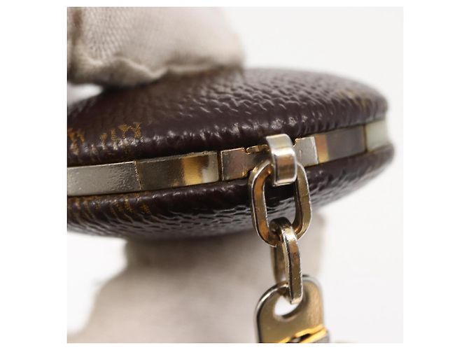 LOUIS VUITTON Llave Astropill Monogram M51910 LV Auth 154217 Monograma - vista 8