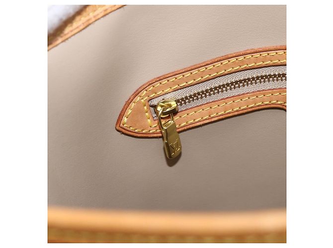 LOUIS VUITTON Borsa a Spalla Bucket GM Monogram Vernis Beige LV Auth fm4967 - vista 18