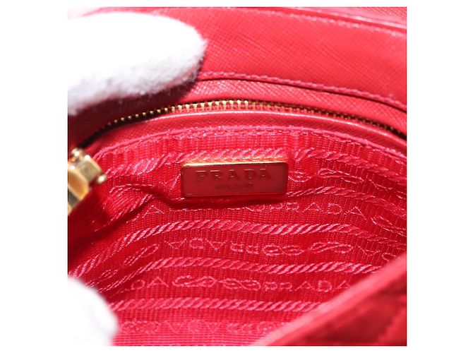 PRADA Bolso de Hombro con Cadena Nylon Rojo Dorado Auth 156490 Roja - vista 16