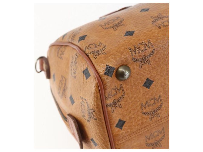 Borsa Boston Mini Vicetos Logogram MCM in pelle PVC marrone e oro Auth 151771 D'oro - vista 13