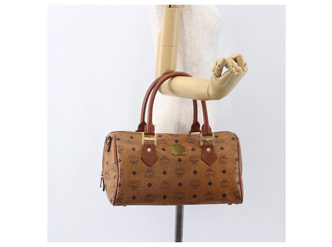 Borsa Boston Mini Vicetos Logogram MCM in pelle PVC marrone e oro Auth 151771 D'oro - vista 22