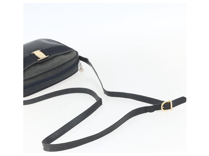 Borsa a Spalla Vala in Pelle Blu Navy e Oro Salvatore Ferragamo Auth ka930 D'oro - vista 7