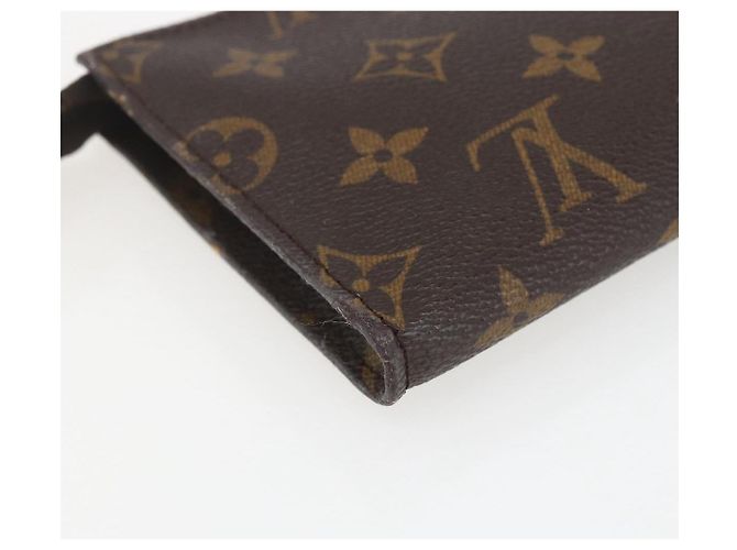 LOUIS VUITTON Pochette Bucket Monogram PM Accessorio LV Auth 159692 Monogramma - vista 16