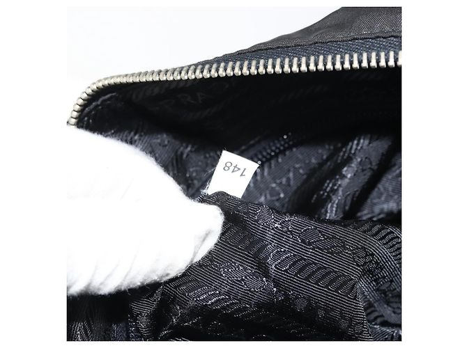 Prada Tote Bag aus schwarzem Nylon mit Silber authentisch 151531 - Ansicht 21