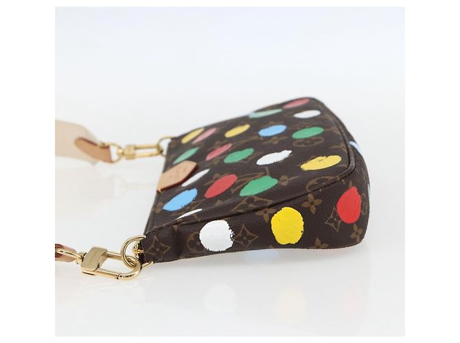 LOUIS VUITTON LVxYK Multi Pochette Accessori Pouch M46385 LV Auth 158877SM Monogramma - vista 3