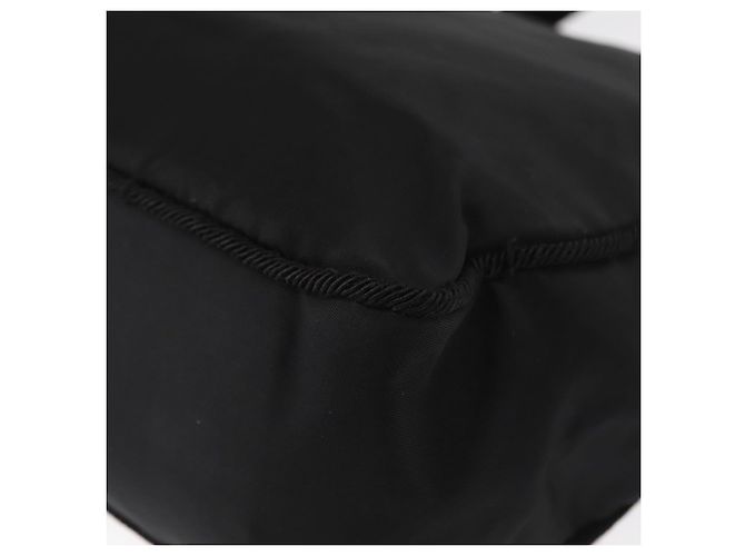 Borsa a mano PRADA in nylon nero Auth ep12285 - vista 13