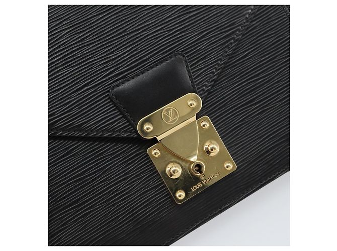 LOUIS VUITTON Epi Serie Dragonne Clutch Bag Nero M52612 LV Auth ep12293 - vista 12