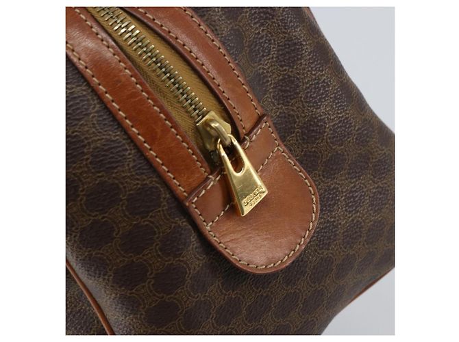 Céline Bolsa de mão em lona Macadam CELINE em couro PVC marrom e dourado Auth ka572 - vista 16