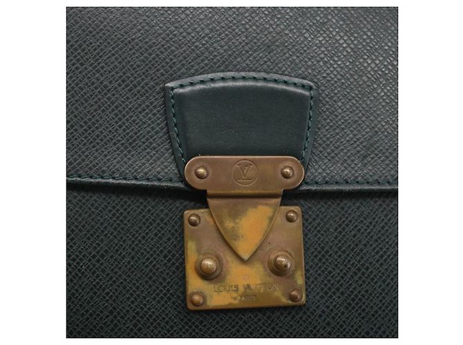 LOUIS VUITTON Pochette Kourad in Taiga Borsa Clutch Épicea M30194 LV Auth th6532 - vista 17