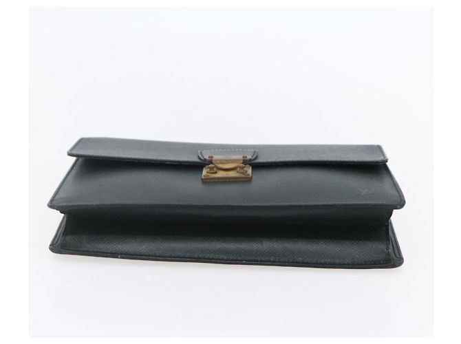 LOUIS VUITTON Pochette Kourad in Taiga Borsa Clutch Épicea M30194 LV Auth th6532 - vista 6