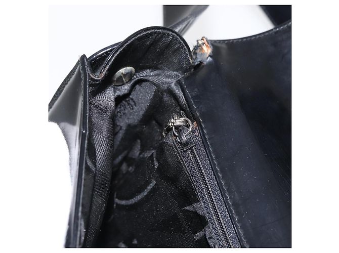 Borsa a Spalla Vala in Nylon Smaltato Nero e Argento di Salvatore Ferragamo Auth bs31354 - vista 21