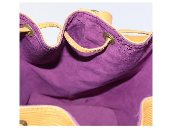 Noe LOUIS VUITTON Borsa a Spalla Petit Noé Epi Gialla M44109 LV Auth 154360 Giallo - vista 18