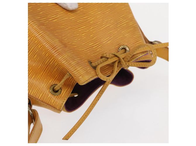 Noe LOUIS VUITTON Borsa a Spalla Petit Noé Epi Gialla M44109 LV Auth 154360 Giallo - vista 6