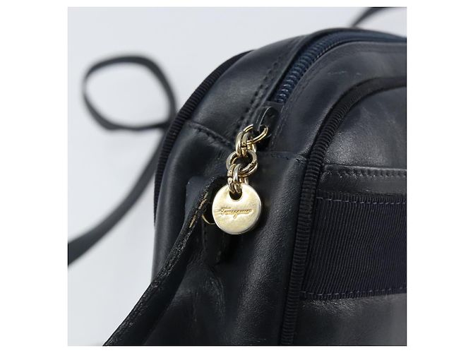Borsa a Spalla Salvatore Ferragamo Vala in Pelle Blu Navy Oro Auth BA8220 D'oro - vista 15