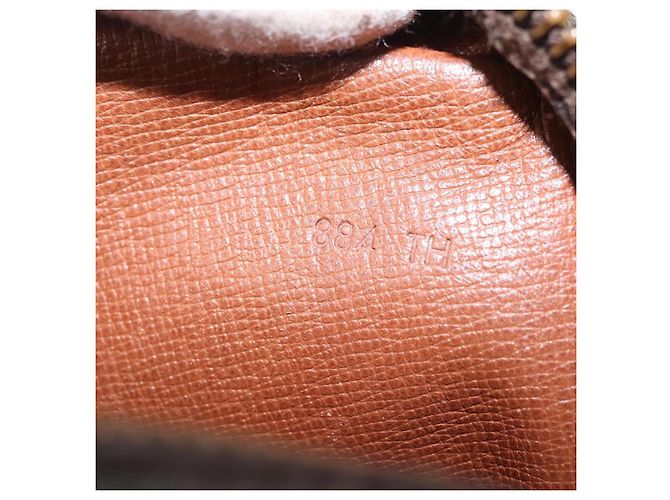 LOUIS VUITTON Clutch Compiegne 23 M51847 Auth LV 154781 Monogramma - vista 18