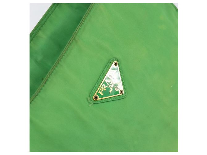 Borsa Tote PRADA Nylon Verde Oro Auth 153035 D'oro - vista 14