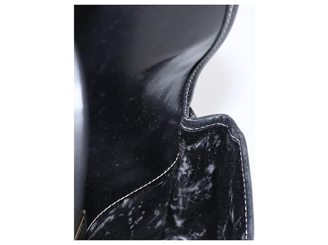 LOEWE Bolsa de Ombro Anagram Couro Preto Dourado Auth ep12382 - vista 19