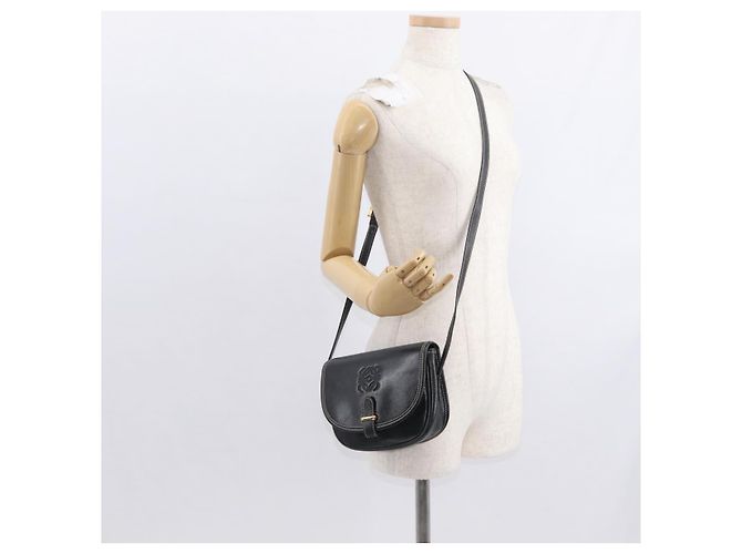 LOEWE Bolsa de Ombro Anagram Couro Preto Dourado Auth ep12382 - vista 21