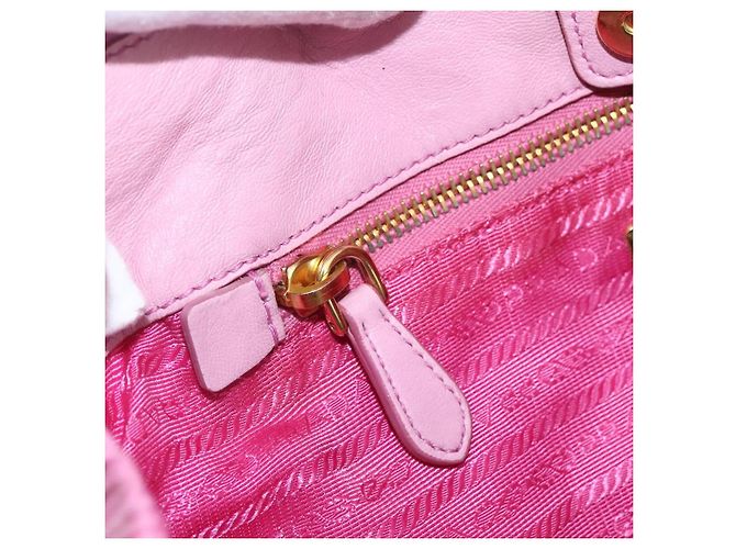 PRADA Borsa a mano in nylon rosa oro Auth 156242 D'oro - vista 18