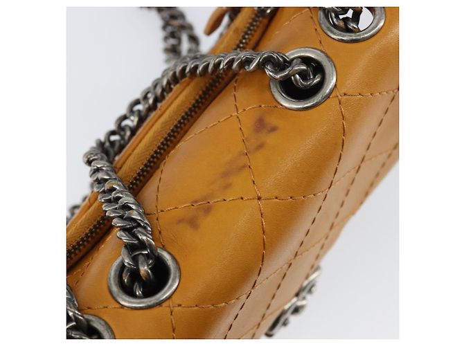 CHANEL Borsa a Spalla Matelassé in Pelle Arancione CC Auth BA8705 - vista 9