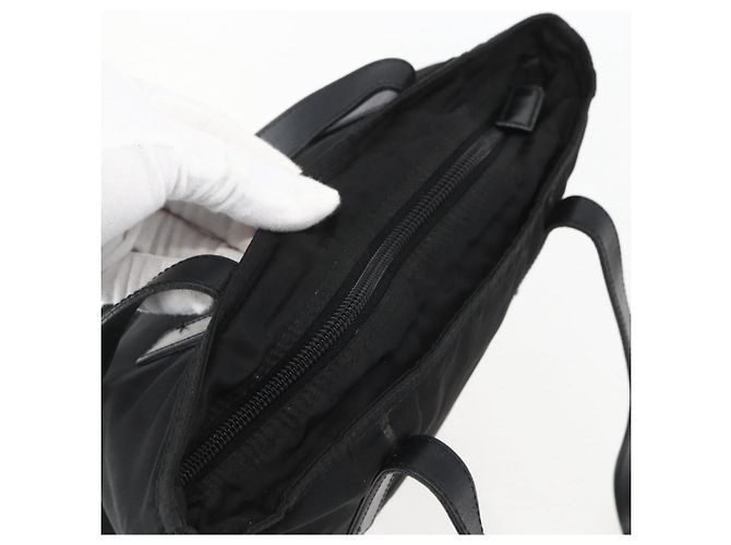 Prada Tote Bag aus schwarzem Nylon mit Silber authentisch 151579 - Ansicht 6