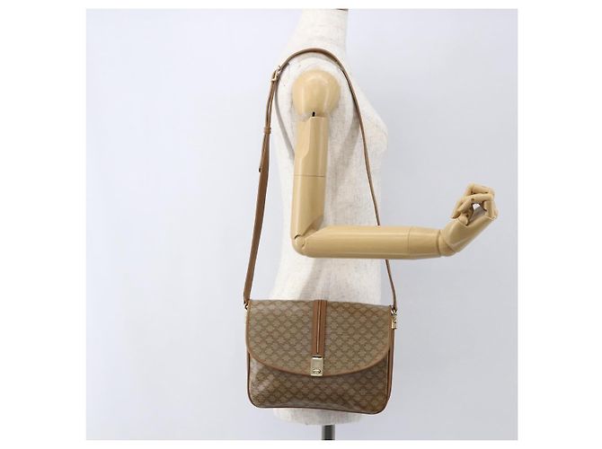 Céline Borsa a Spalla in Tela Macadam CELINE PVC Beige Oro Auth ka545 D'oro - vista 24