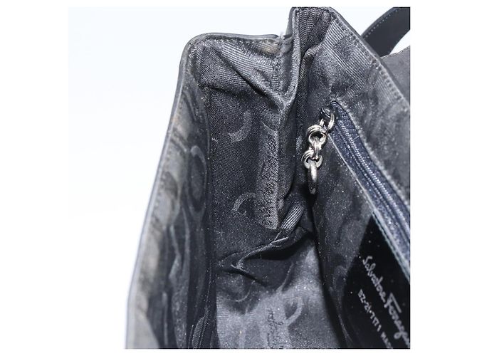 Borsa a spalla Vala Salvatore Ferragamo in pelle verniciata nera argento Auth bs31352 - vista 19