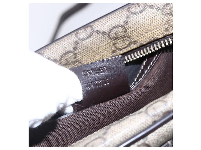 Gucci Borsa a Spalla GG Supreme PVC Beige Oro 233268 Auth 153011 D'oro - vista 12