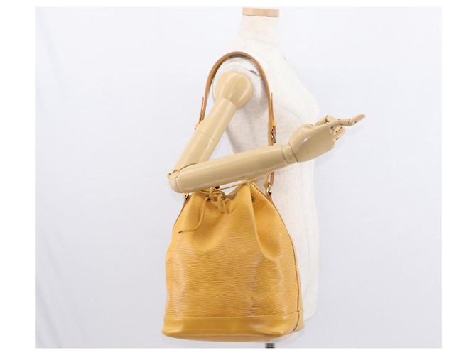 LOUIS VUITTON Borsa a Spalla Epi Noe Tassili Giallo M44009 LV Auth gh1226 - vista 20