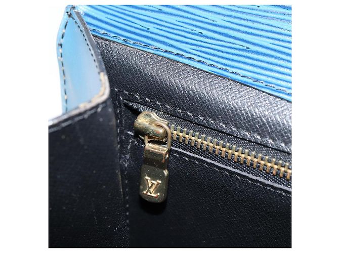LOUIS VUITTON Clutch Montaigne 27 Epi Blu M52655 LV Auth 154577 - vista 22