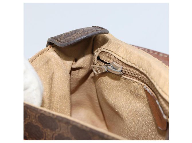 Céline Borsa a Spalla in Tela Macadam CELINE in Pelle PVC Marrone Oro Auth 157688 D'oro - vista 21
