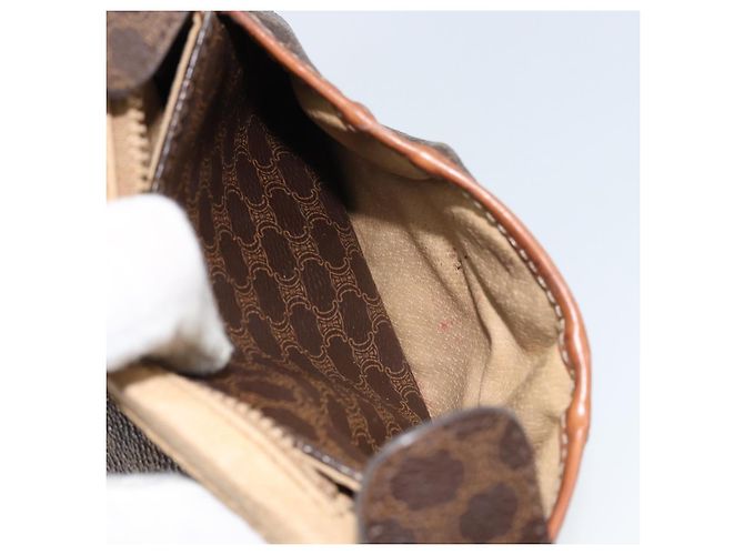 Céline Borsa a Spalla in Tela Macadam CELINE in Pelle PVC Marrone Oro Auth 157688 D'oro - vista 23