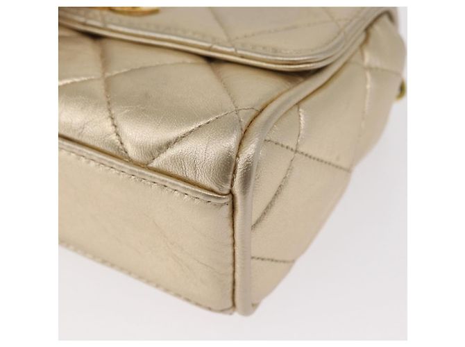 CHANEL Mini Matelassé 13 Schultertasche mit Kette aus Leder Gold CC Auth 156634SAM Golden - Ansicht 16