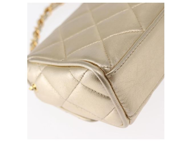 CHANEL Mini Matelassé 13 Schultertasche mit Kette aus Leder Gold CC Auth 156634SAM Golden - Ansicht 17