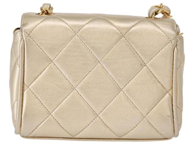 CHANEL Mini Matelassé 13 Schultertasche mit Kette aus Leder Gold CC Auth 156634SAM Golden - Ansicht 2