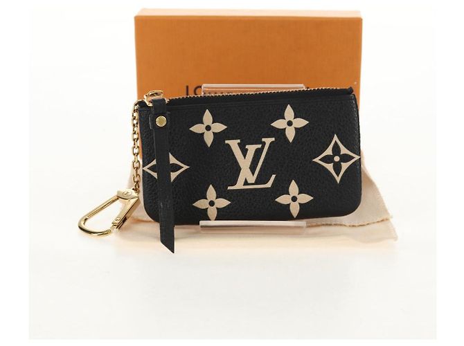 LOUIS VUITTON Pochette Cles Monogram Empreinte Porta Moedas M80885 LV Auth 154178M Preto - vista 12