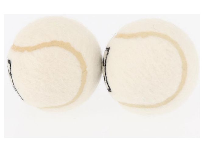 CHANEL Set de 4 Balles de Tennis Blanches CC Auth 155098V - vue 10