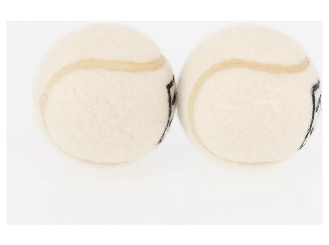 CHANEL Set de 4 Balles de Tennis Blanches CC Auth 155098V - vue 11