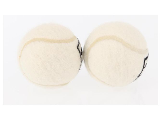 CHANEL Set de 4 Balles de Tennis Blanches CC Auth 155098V - vue 5