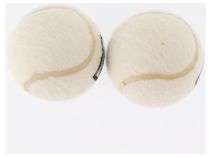 CHANEL Set de 4 Balles de Tennis Blanches CC Auth 155098V - vue 7