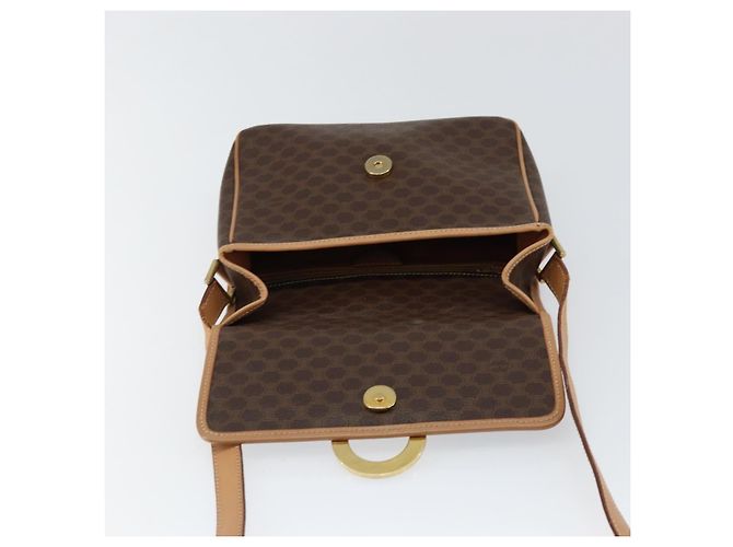 Céline Borsa a spalla circolare in tela Macadam CELINE in pelle PVC marrone oro Auth 153317 D'oro - vista 19