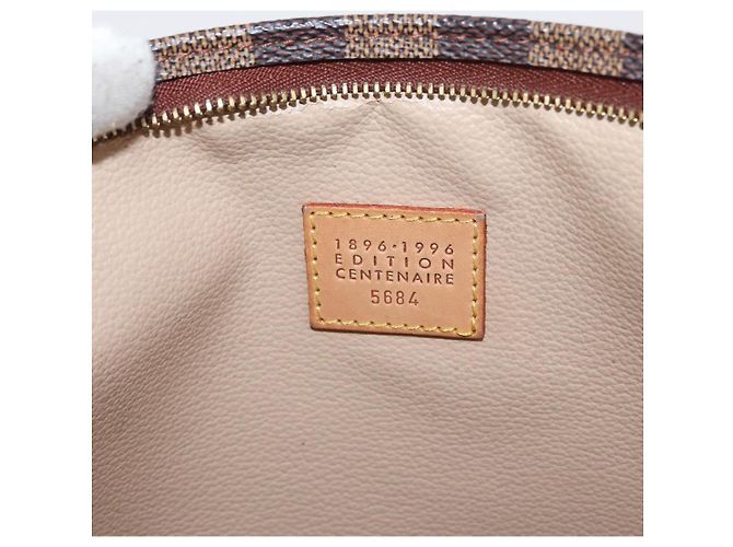 LOUIS VUITTON Poche Toilette 26 Damier Ebene N47543 Auth LV 154300 - vista 17