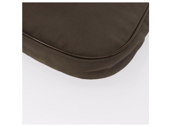 Borsa a Spalla PRADA in Nylon Marrone Auth 153825 - vista 13