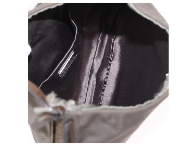 Borsa a Spalla PRADA in Nylon Marrone Auth 153825 - vista 17