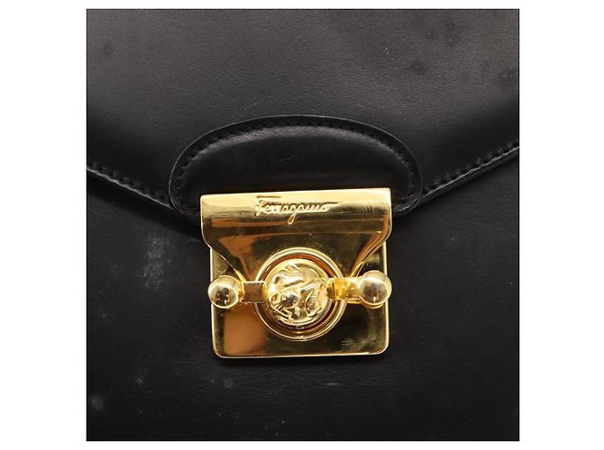 Borsa a mano Salvatore Ferragamo in pelle 2 in 1 nera e oro Auth 152685 Nero D'oro - vista 16