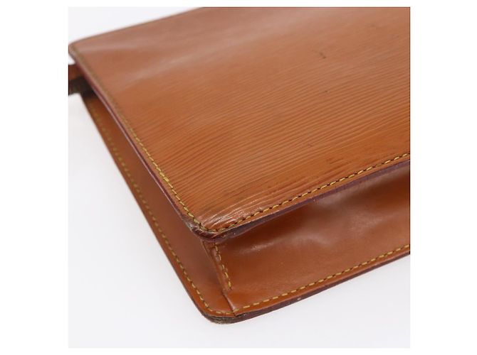 LOUIS VUITTON Pochette Masculina Epi Bolsa Marrom Zipangu Dourado M52528 LV Auth th6459 - vista 16