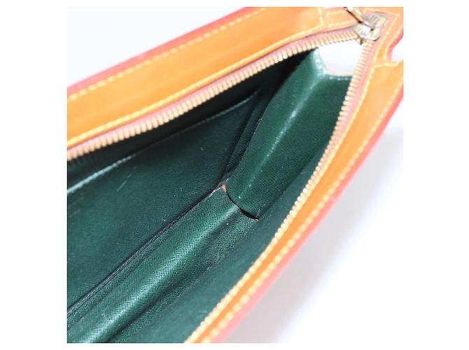 LOUIS VUITTON Pochette Masculina Epi Bolsa Marrom Zipangu Dourado M52528 LV Auth th6459 - vista 18